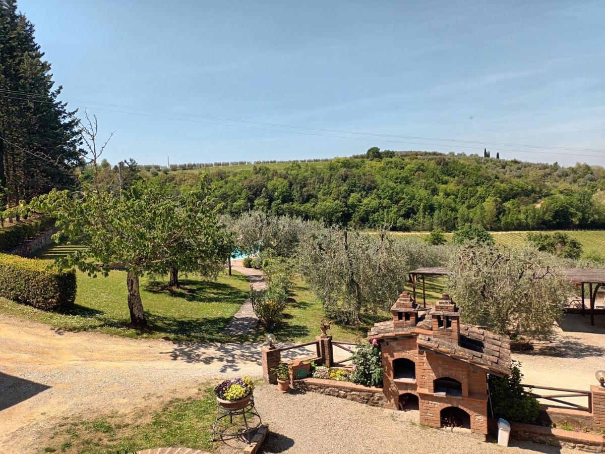Апартаменти Poggio Massiccioli Поджібонсі Екстер'єр фото